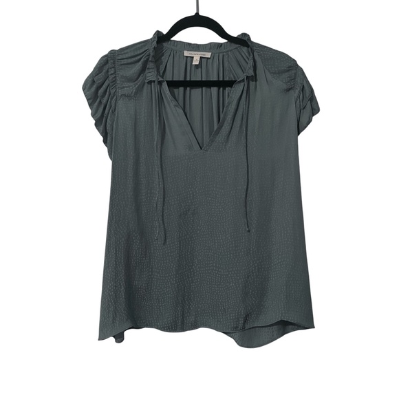 Grade & Gather Women's Green Short Sleeve Blouse Size S - Picture 1 of 4